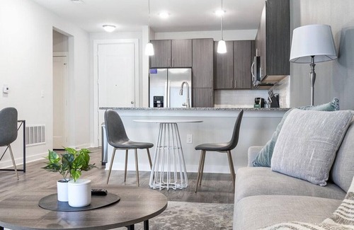 Southside Apartment | Landing at Luxor Club - 1 Bedroom in Southside