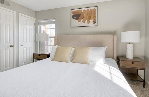 Collierville Apartment | Landing at Madison at Schilling Farms - 1 Bedroom in Downtown Collierville