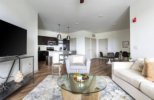 McCordsville Apartment | Landing at McCord Square - 2 Bedrooms in Mc Cor.