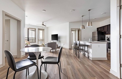 McCordsville Apartment | Landing at McCord Square - 2 Bedrooms in Mc Cor.