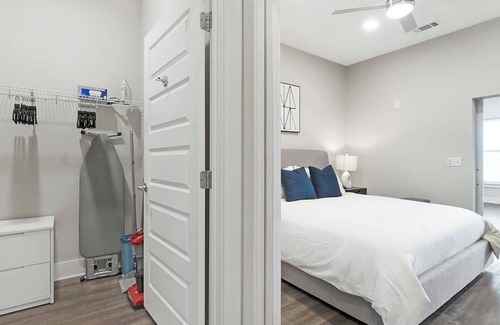 Franklin Apartment | Landing at McEwen Northside I - 1 Bedroom in Downtown Franklin