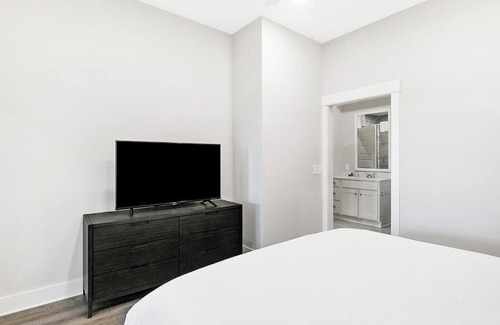 Franklin Apartment | Landing at McEwen Northside I - 1 Bedroom in Downtown Franklin