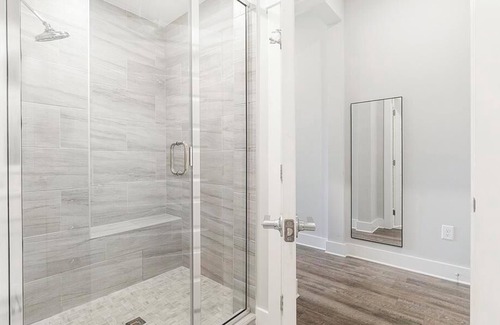 Franklin Apartment | Landing at McEwen Northside I - 1 Bedroom in Downtown Franklin