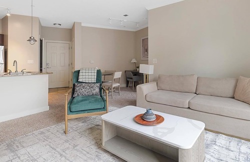 Chillum Apartment | Landing at Mode at Hyattsville - 2 Bedrooms in .