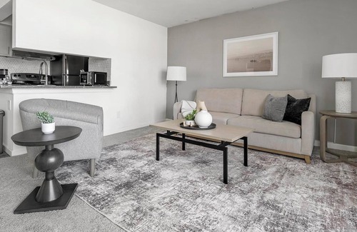 Winston - Salem Apartment | Landing at Northcliffe Forest - 1 Bedroom in No.