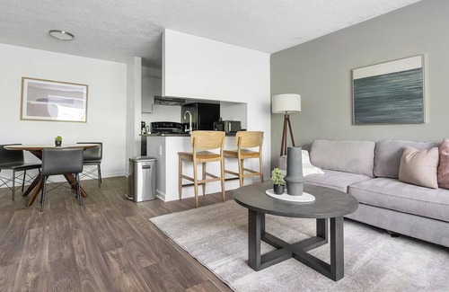 Winston - Salem Apartment | Landing at Northcliffe Forest - 1 Bedroom in No.