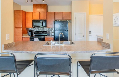 Ellicott City Apartment | Landing at Orchard Meadows Apartment Homes - 2 Bedrooms in Downtown Ellicott City