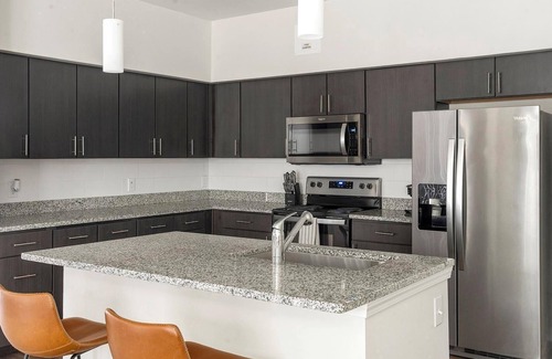 Pflugerville Apartment | Landing at Oxford at Santa Clara - 1 Bedroom in.