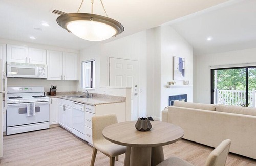 South Redlands Apartment | Landing at Parkview Terrace - 1 Bedroom in South Redlands