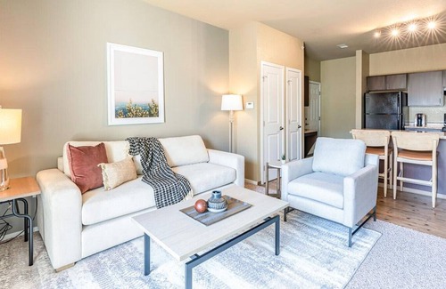 Lafayette Apartment | Landing at Prana Apartments - 1 Bedroom in Downtown Lafayette
