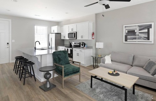 Madison Apartment | Landing at Sanctuary at Indian Creek - 2 Bedroo.