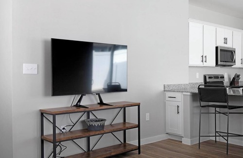 Madison Apartment | Landing at Sanctuary at Indian Creek - 2 Bedroo.