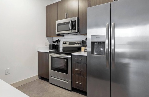 Richmond Apartment | Landing at Sphere - 1 Bedroom in Chamberlayne I.