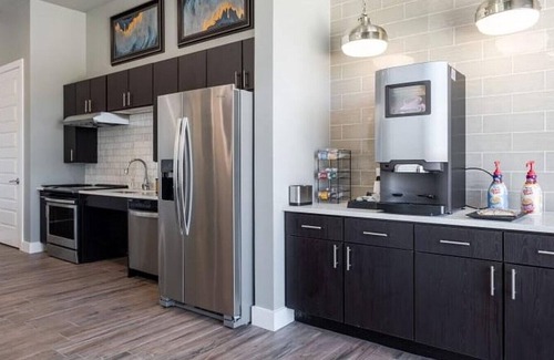 Stone Oak Apartment | Landing at The Abbey at Sonterra - 2 Bedrooms in Stone Oak