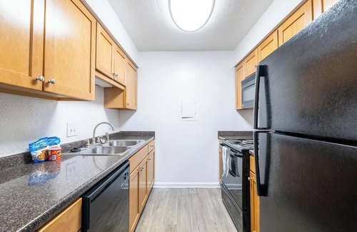 Hermitage Apartment | Landing at The Arbours of Hermitage - 1 Bedroom in Downtown Hermitage