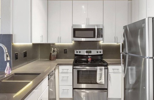 East Riverside - Oltorf Apartment | Landing at The Aspect Apartments - 2 Bedrooms in East Riverside Oltorf