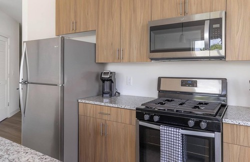 Carteret Apartment | Landing at The Botanic - 2 Bedrooms in Carteret