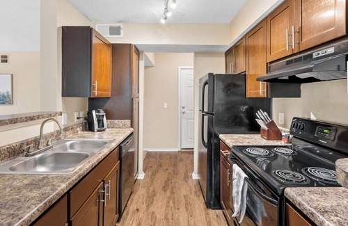 Germantown Apartment | Landing at The Grove at Germantown - 2 Bedrooms.