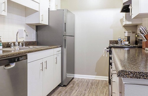 Downtown Dayton Apartment | Landing at The Landing - 1 Bedroom in East Dayton