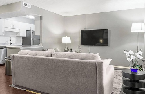 Downtown Dayton Apartment | Landing at The Landing - 1 Bedroom in East Dayton