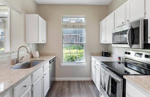 Santa Rosa Beach Apartment | Landing at The Beacon at 331 - 1 Bedroom in Fre.