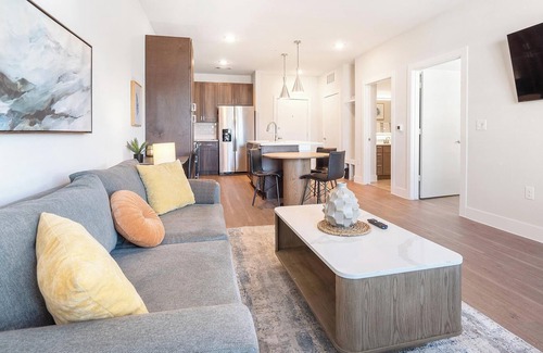 Seguin Apartment | Landing at The Virginia - 1 Bedroom in Seguin
