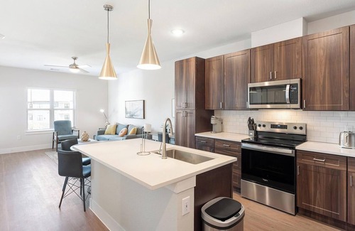 Seguin Apartment | Landing at The Virginia - 1 Bedroom in Seguin