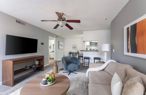Sunbeam Apartment | Landing at Timberwalk at Mandarin - 1 Bedroom i.