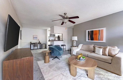 Sunbeam Apartment | Landing at Timberwalk at Mandarin - 1 Bedroom i.