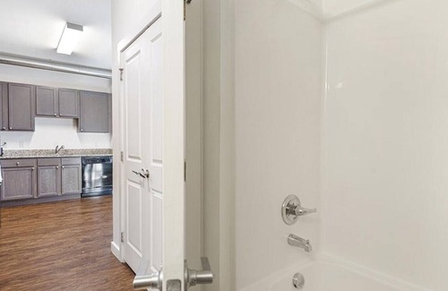 Church Hill Apartment | Landing at Vida East - 2 Bedrooms in Church Hill