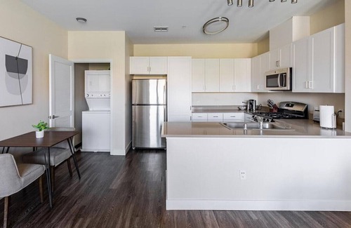 Northwest Reno Apartment | Landing at Vida Luxury Apartments - 1 Bedroom in Northwest Reno