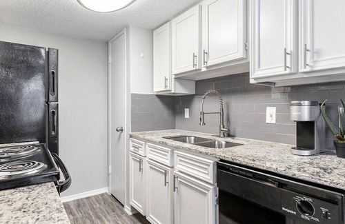 Southside Apartment | Landing at Villa de Oro - 1 Bedroom in South San/Kelly