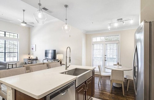 Energy Corridor Apartment | Landing at Village on Memorial Townhomes - 3 Bedrooms in Energy Corridor