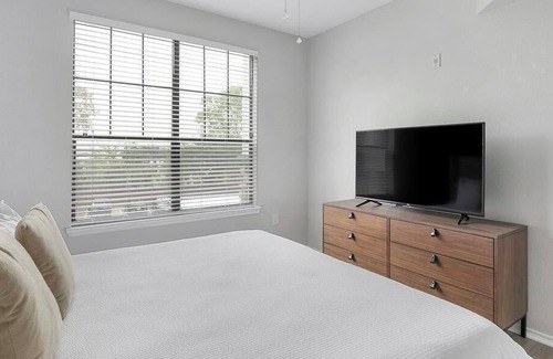 Lewisville Apartment | Landing at Villas of Vista Ridge - 1 Bedroom in Downtown Lewisville