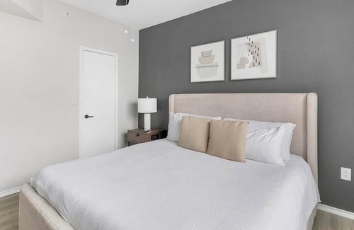 Lewisville Apartment | Landing at Villas of Vista Ridge - 1 Bedroom in Downtown Lewisville