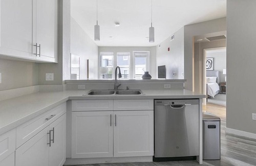 Sparks Apartment | Landing at Waterfront at the Marina - 1 Bedroom in Downtown Sparks
