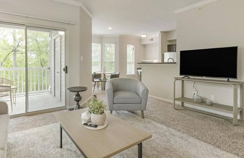 Alden Bridge Apartment | Landing at Whispering Pines Ranch - 2 Bedrooms in Alden Bridge