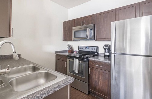 Alden Bridge Apartment | Landing at Whispering Pines Ranch - 1 Bedroom in Alden Bridge