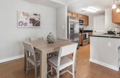 Midlothian Apartment | Landing at Winterfield at Midlothian Apartments - 2 Bedrooms in Downtown Midlothian