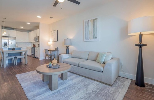 Wetmore Apartment | Landing | Beautiful 1BD, Clubhouse, Pool