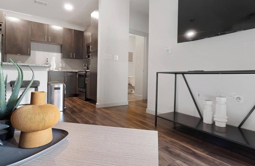Wetmore Apartment | Landing | Beautiful 1BD, Pool, Game Room