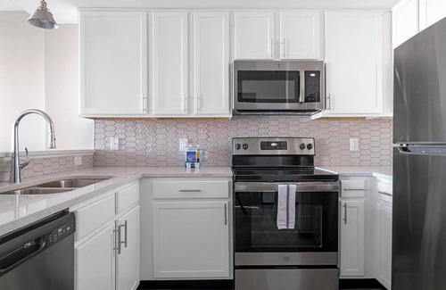 Five Points South Apartment | Landing | Beautiful 1BD, Game Room, Gym