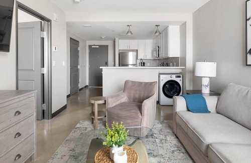 Five Points South Apartment | Landing | Beautiful 1BD, Game Room, Gym