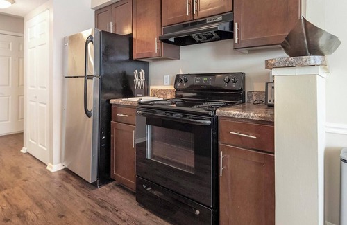 Germantown Apartment | Landing | Beautiful 1BD, Gym, Pool