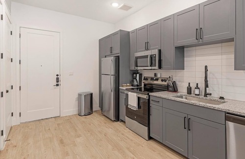 Denton Apartment | Landing | Beautiful 1BD in Denton