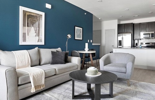 Austin Apartment | Landing | Beautiful 1BD, Pool, Gym