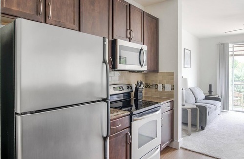 Park Central Apartment | Landing | Beautiful 1BD, Pool, Courtyard