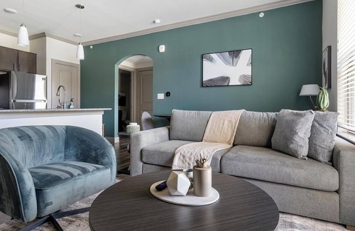 Manor Apartment | Landing | Beautiful 1BD, Pool, Clubhouse