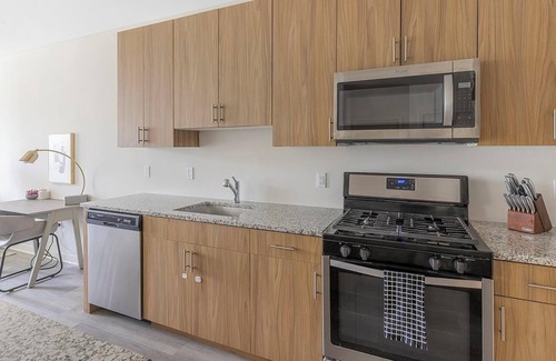 Carteret Apartment | Landing | Beautiful 1BD, Gym, Courtyard