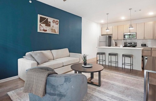 Cordova Apartment | Landing | Beautiful 1BD, Yoga Studio, Gym